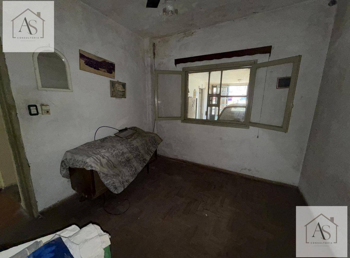 Foto de Venta Casa Villa Tesei 3 ambientes cochera y Local, imagen 5