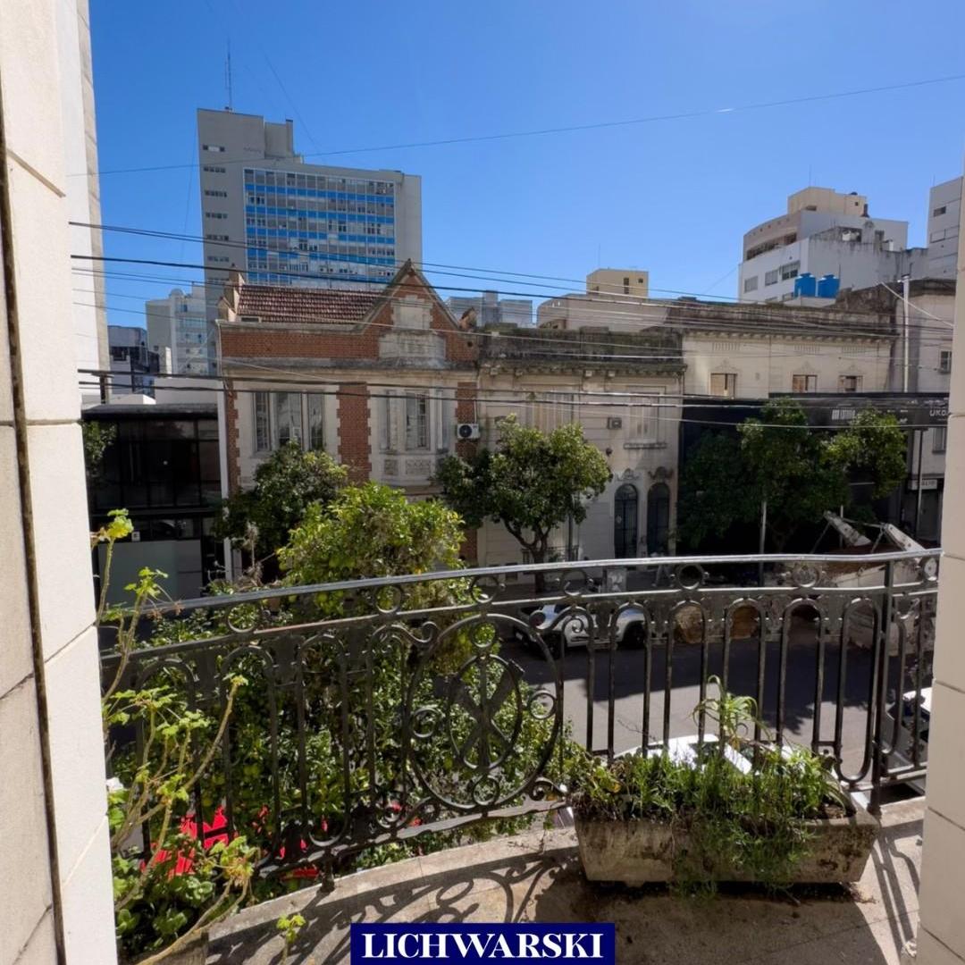Foto de VENTA PROPIEDAD CON POTENCIAL PARA PETIT HÔTEL O USO COMERCIAL EN PLENO, imagen 4