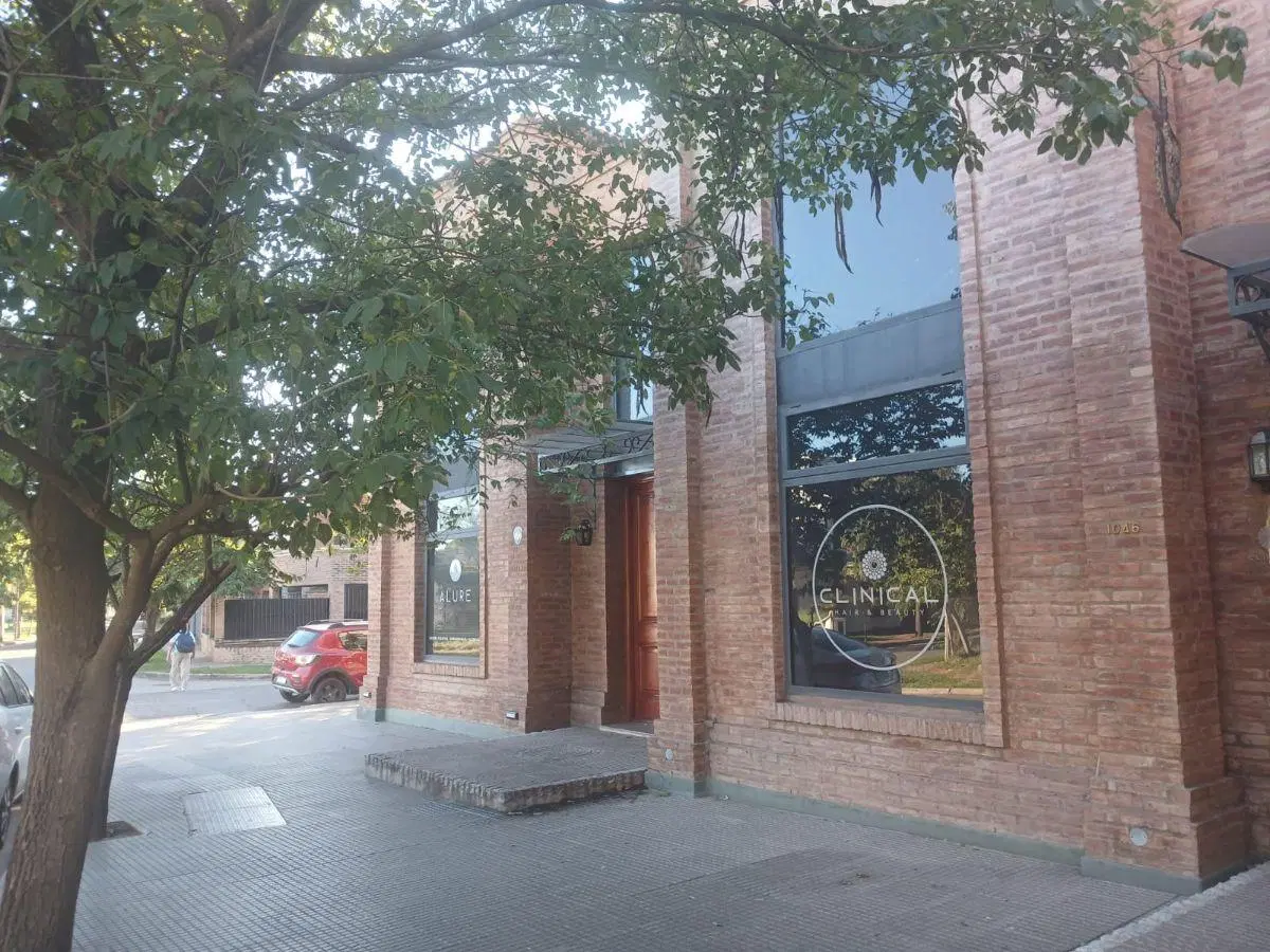 VENTA LOCALES COMERCIALES BARRIO LAS ROSAS 2