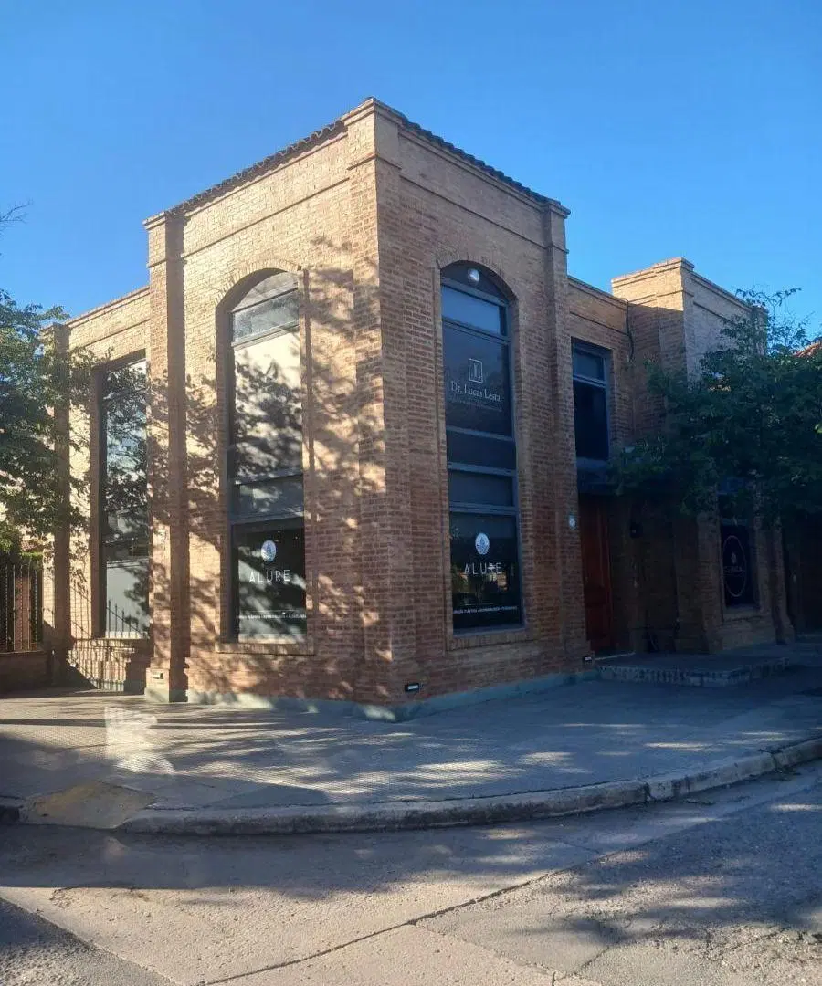VENTA LOCALES COMERCIALES BARRIO LAS ROSAS 1