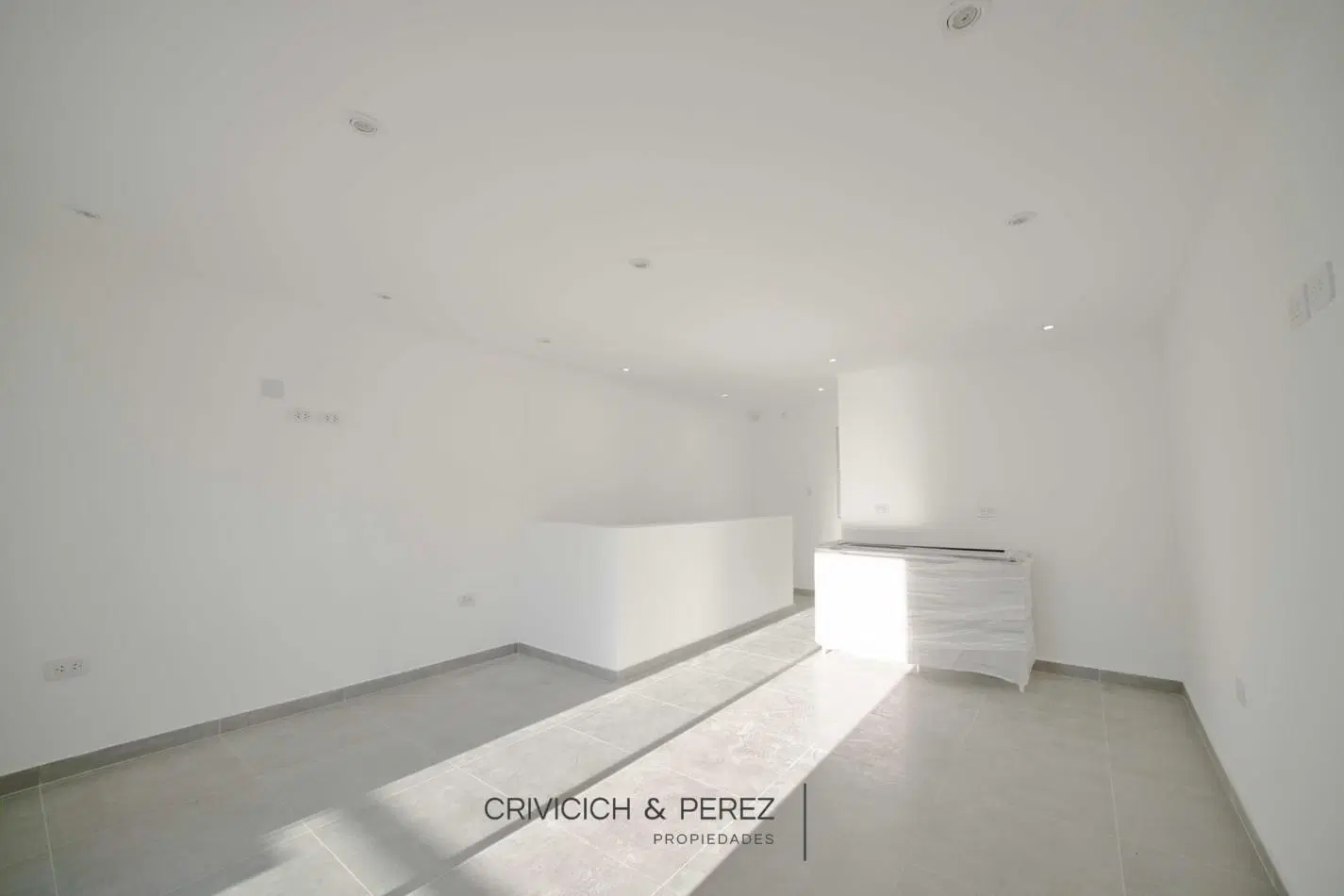 Triplex 4 ambientes a estrenar - San Jose 3