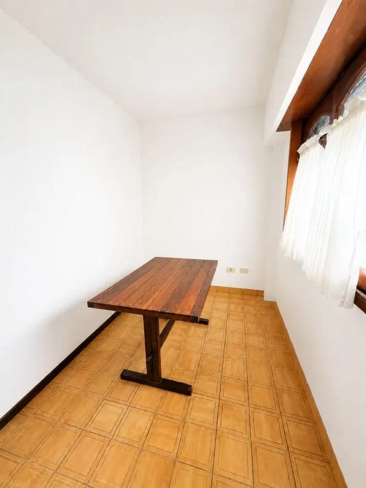 VENTA · SEMIPISO 4 AMBIENTES · PUNTA MOGOTES · A 100 METROS DEL PARADOR WAIKIKI 8