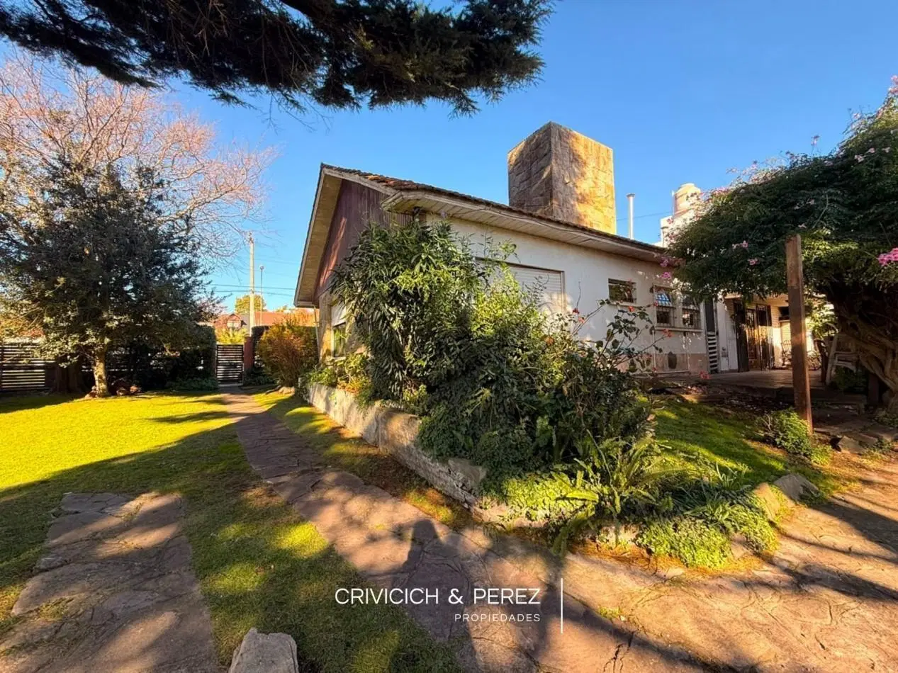 VENTA · CHALET EN PH CON PARQUE · COLINAS DE PERALTA RAMOS · MAR DEL PLATA 4