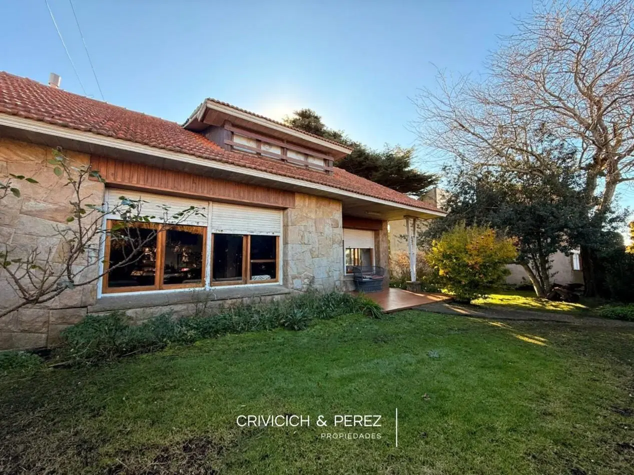 VENTA · CHALET EN PH CON PARQUE · COLINAS DE PERALTA RAMOS · MAR DEL PLATA 1