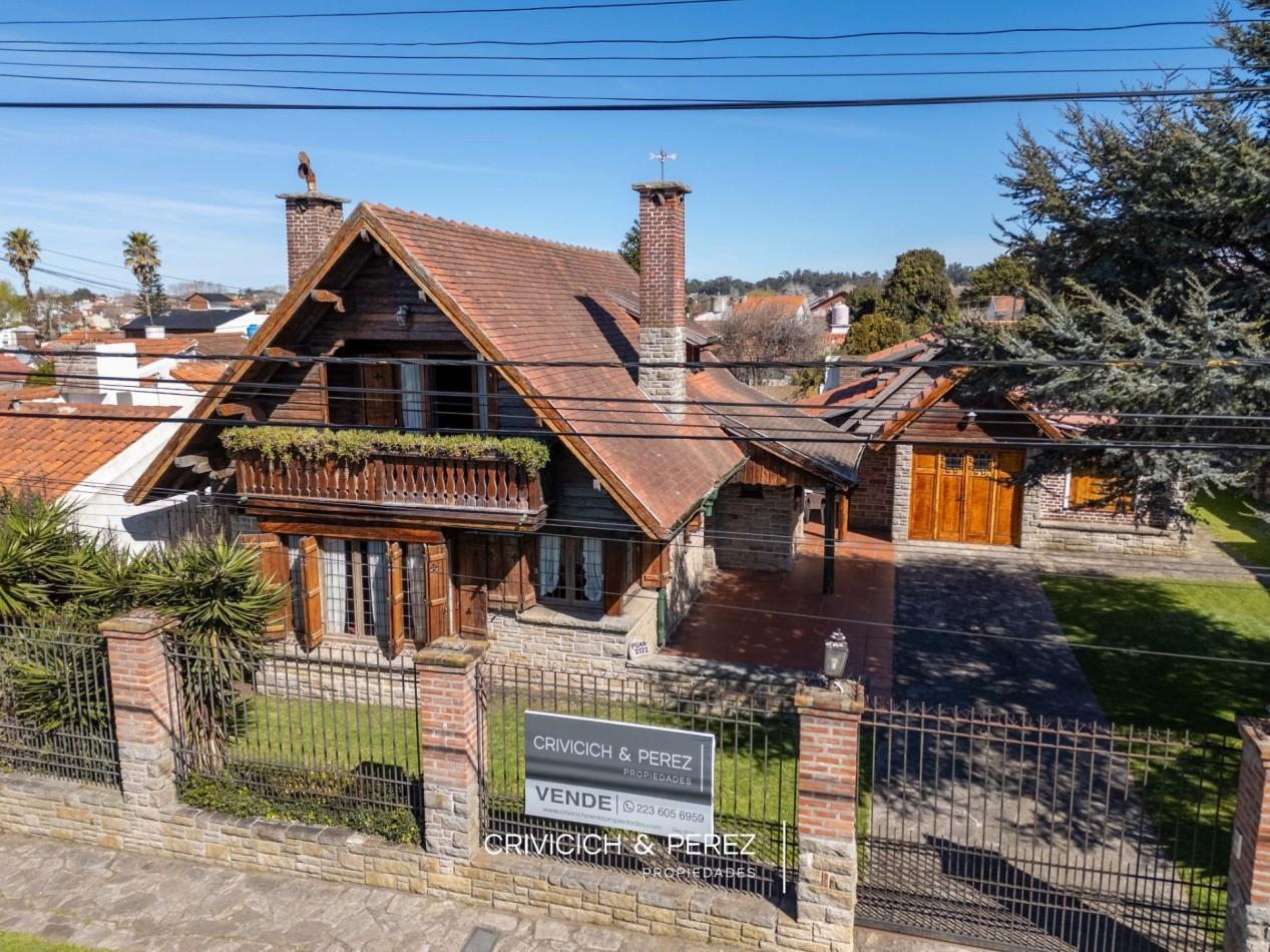 Foto de VENTA · RESIDENCIA HISTORICA DE ESTILO NORMANDO · PUNTA MOGOTES · MAR, imagen 5