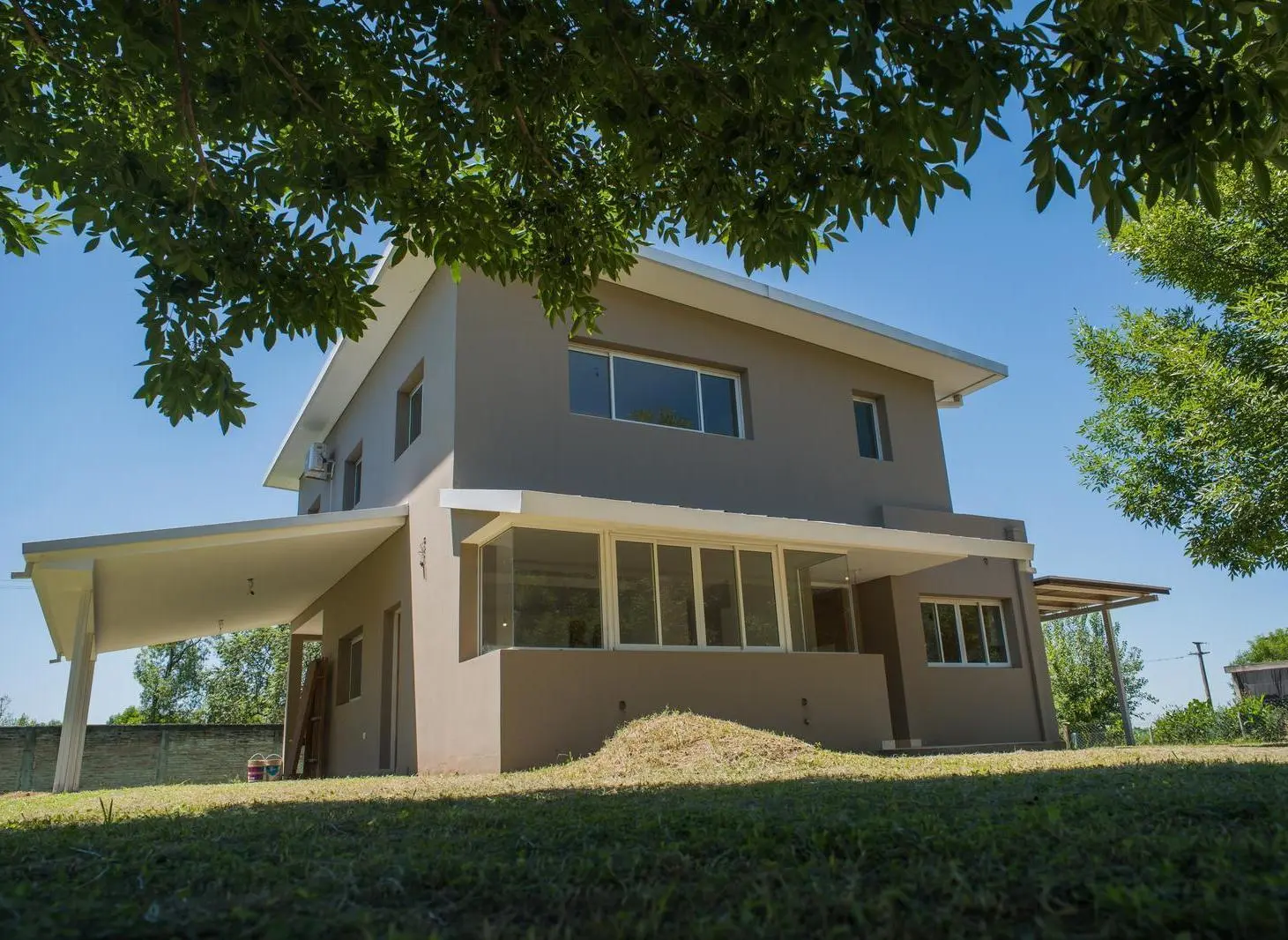 CASA 3 DORMITORIOS A ESTRENAR EN VENTA EN COUNTRY DEL PILAR 1