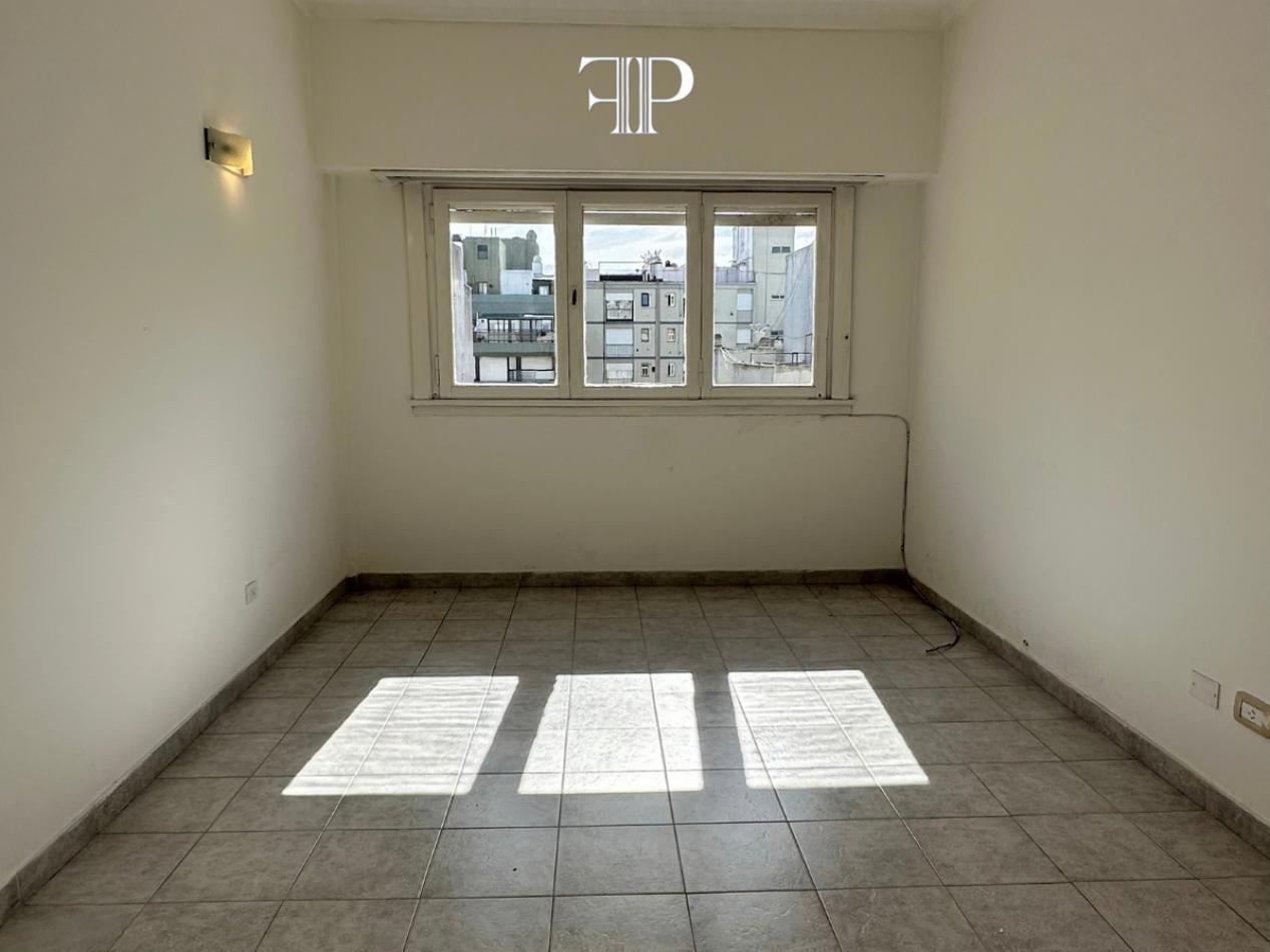 Foto de Alquiler Departamento en Zona Plaza Colon, imagen 4