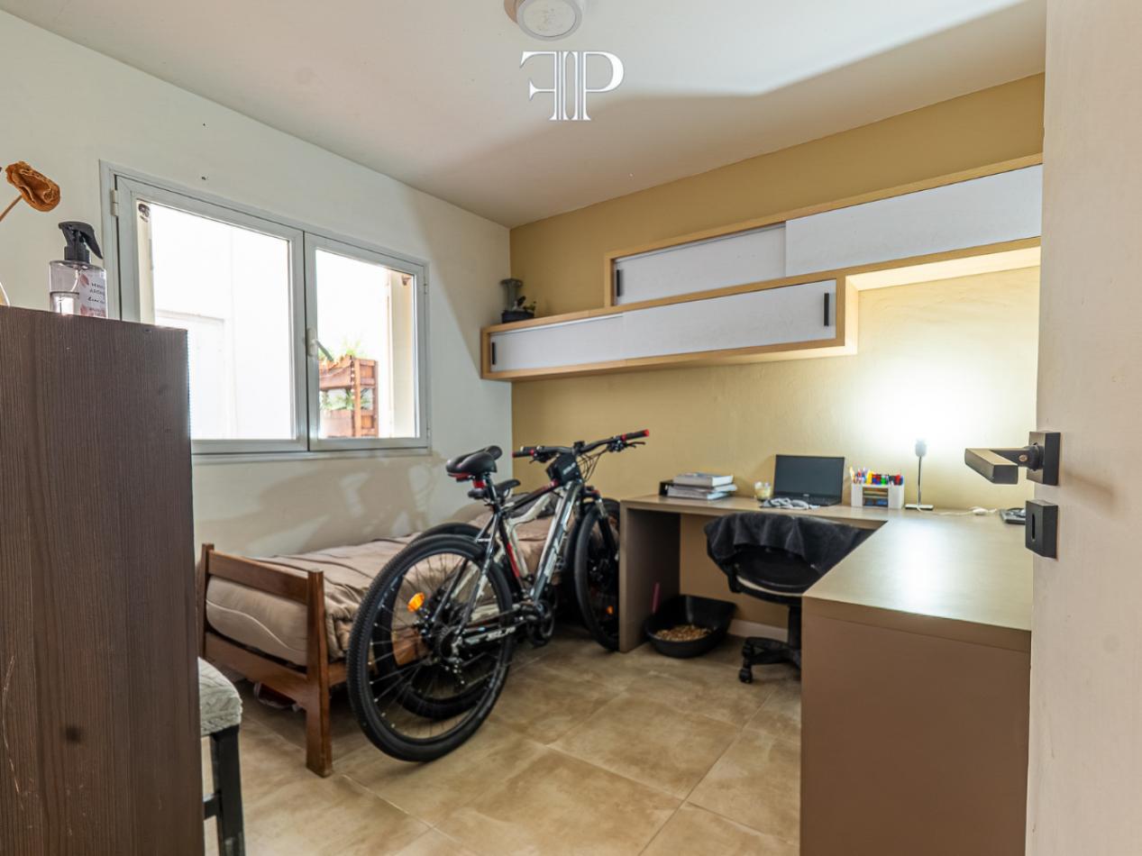 Foto de Venta de Departamento Tres ambientes reciclado - Zona Plaza Mitre, imagen 4