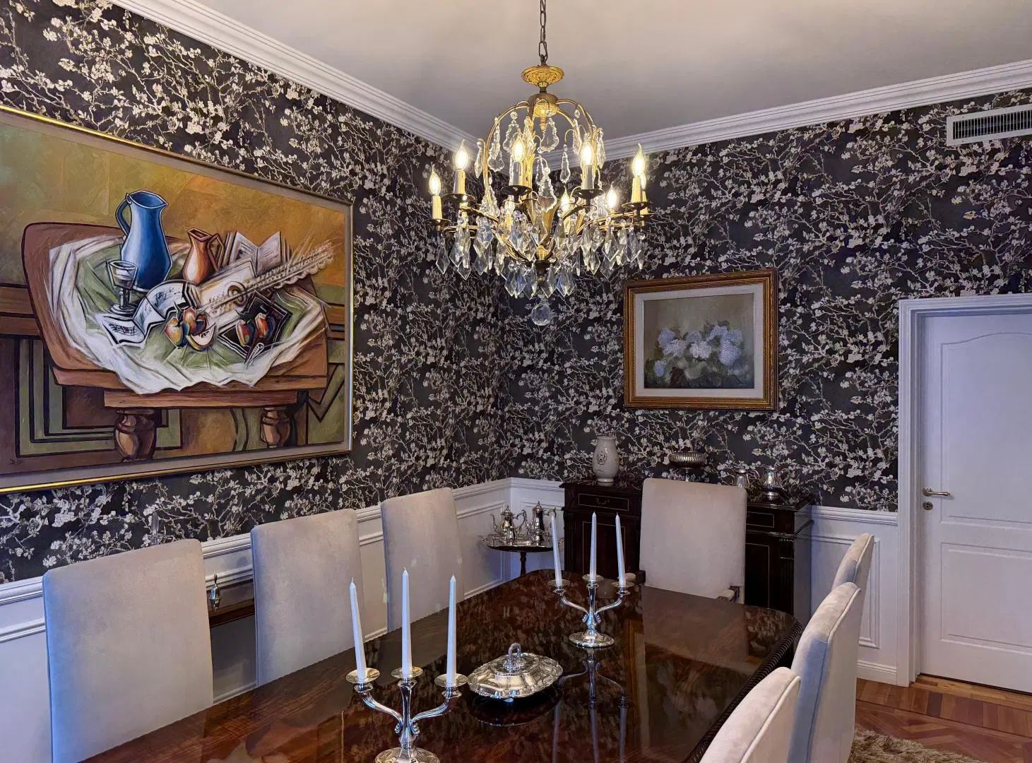 Imponente Casa Estilo Francés sobre Parque de 4.200m2 8