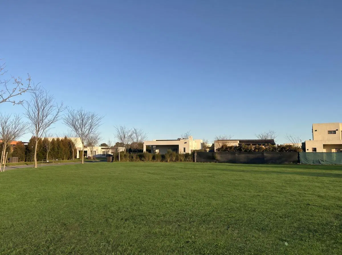 Lote en venta en San Ramon, Pilar del Este 2