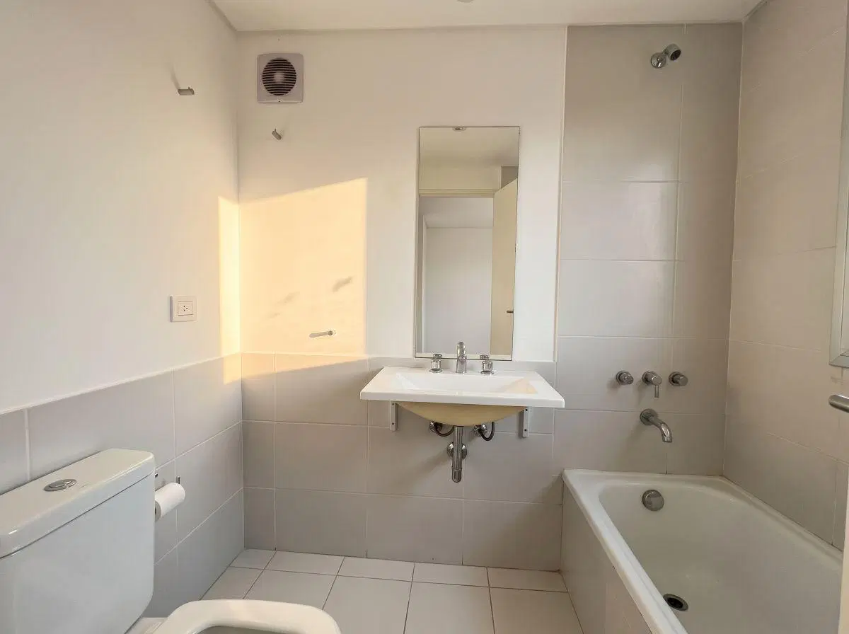 Loft de Diseño con Balcón y Parrilla 3