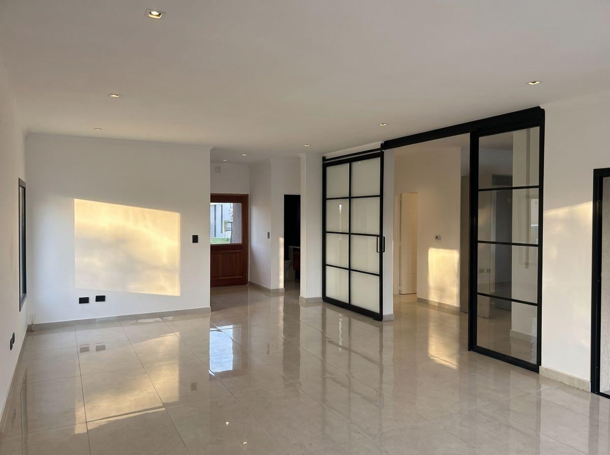 Foto de Casa a Estrenar en Barrio Privado San Pablo (Con Financiación), imagen 2