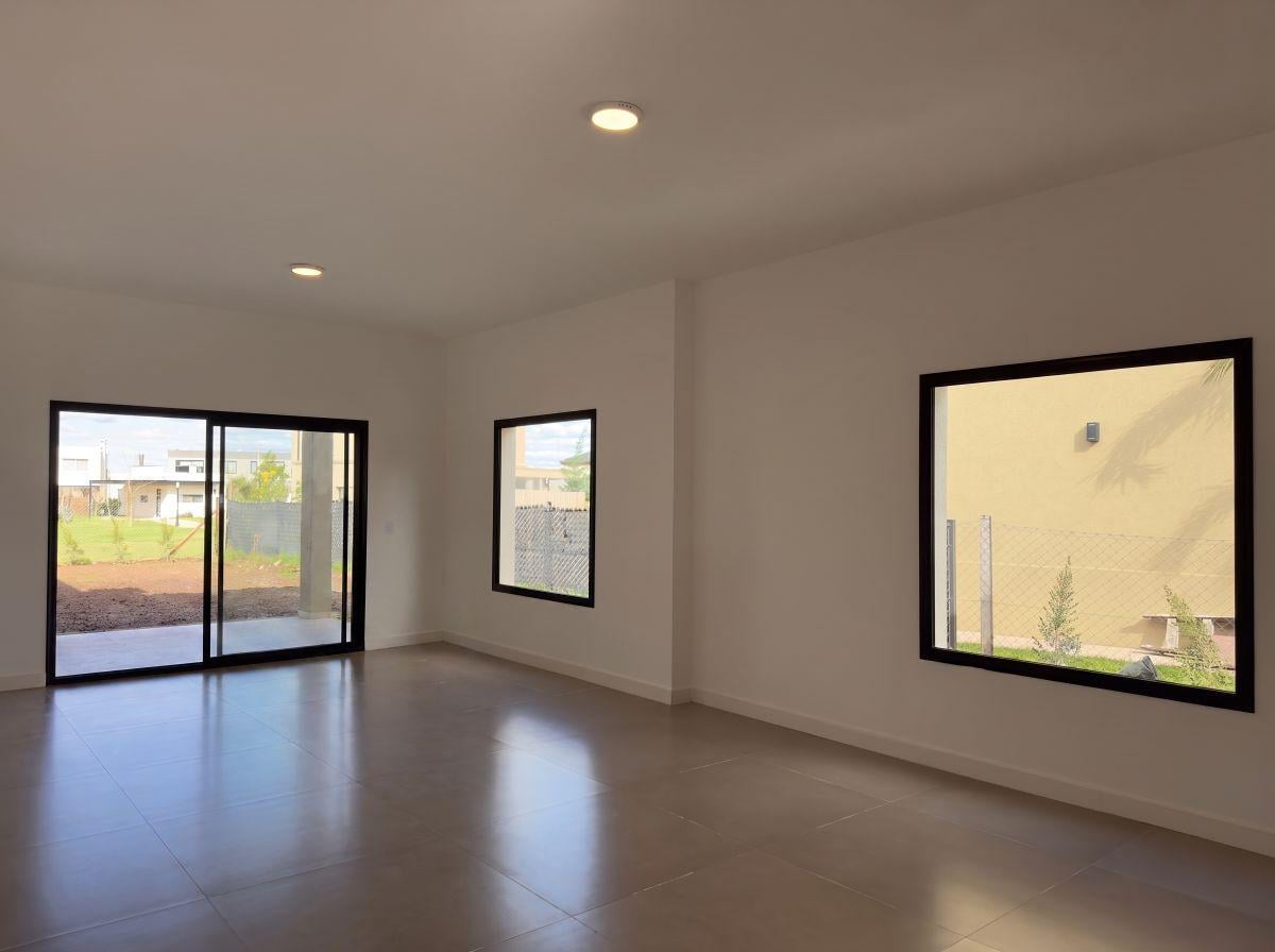 Foto de Casa a Estrenar de Estilo Contemporáneo en Santo Tomás, imagen 4