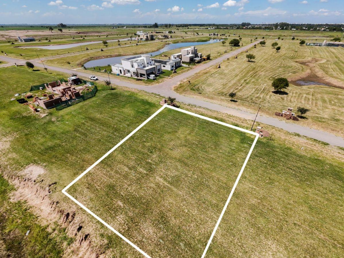 Terreno 960m2 en venta en Country Nuevos Aires