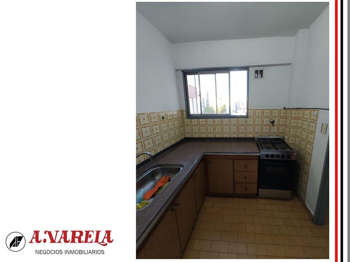 Foto de DEPARTAMENTO EN CENTRO LANUS EN ALQUILER, imagen 1