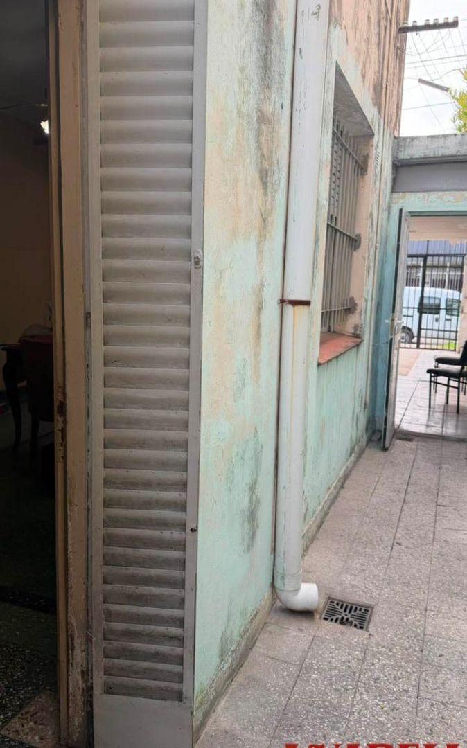 Foto de AMPLIA CASA FAMILIAR EN ALQUILER, imagen 1