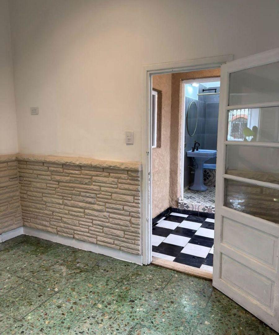 Foto de AMPLIA CASA EN ALQUILER, imagen 4