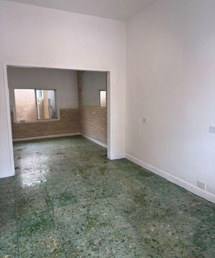 Foto de AMPLIA CASA EN ALQUILER, imagen 5