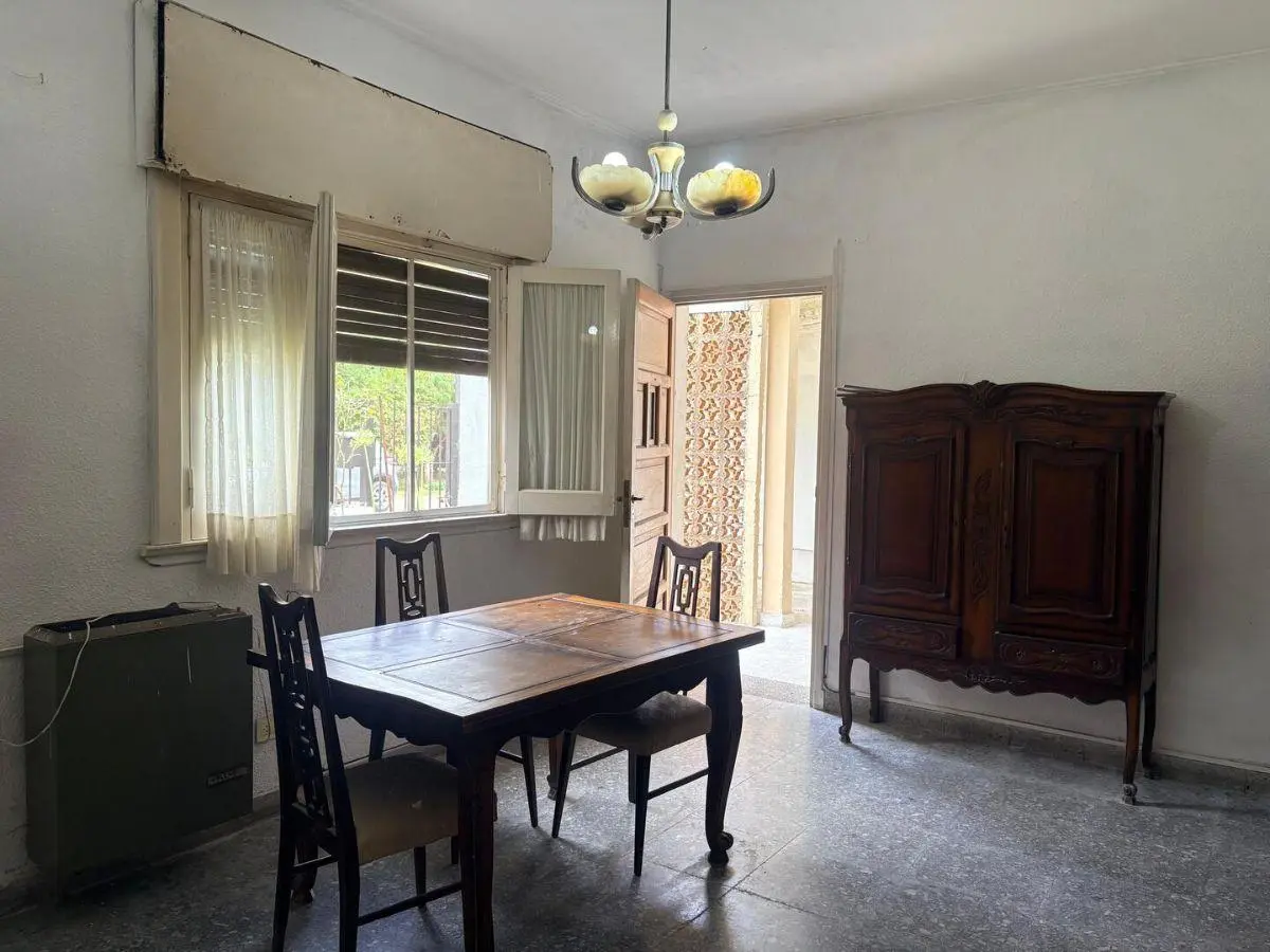 Casa a reciclar en venta – Calle 14C entre 471 y 472 | City Bell 5