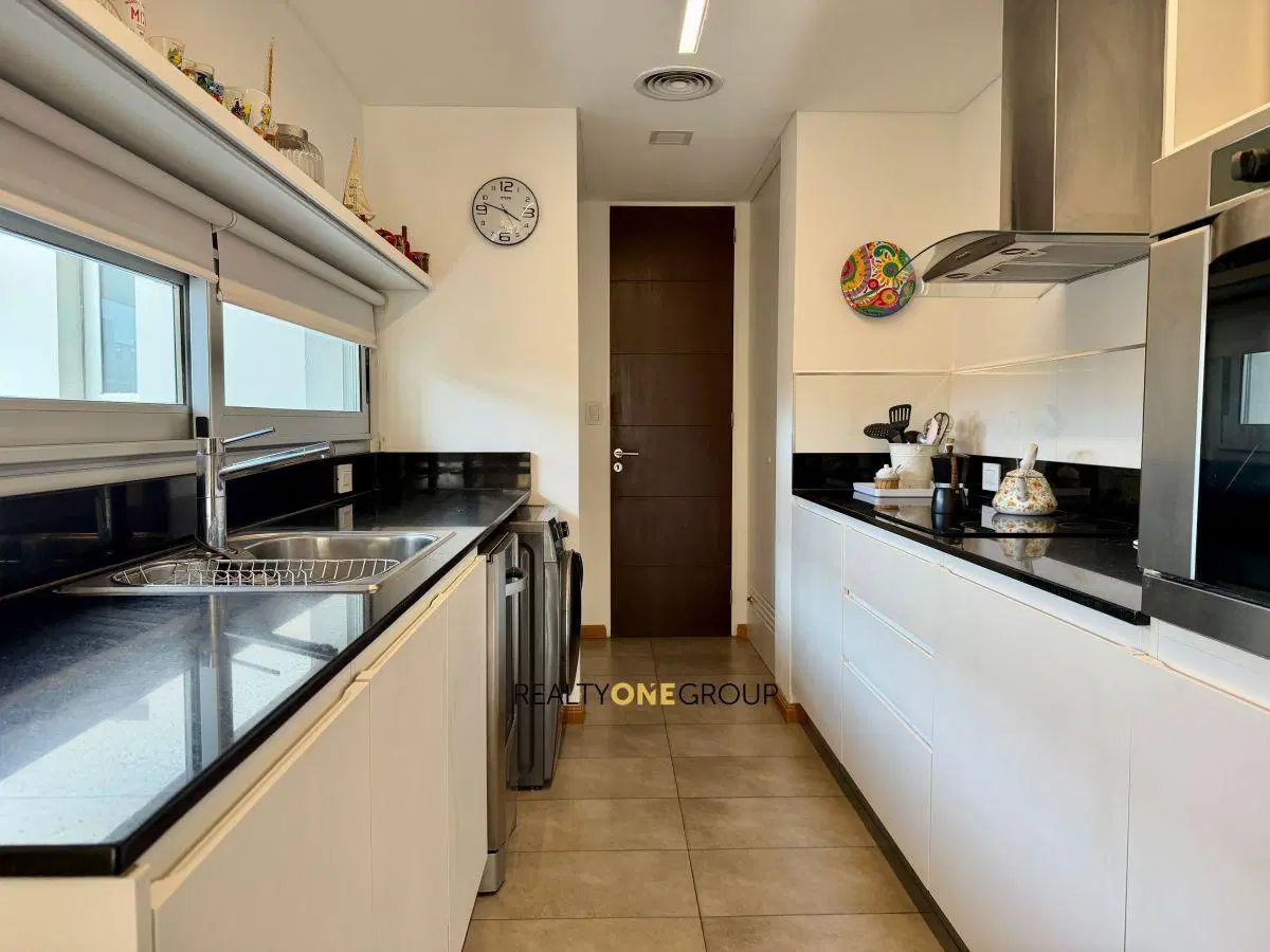Departamento de categoria en edificio exclusivo 4