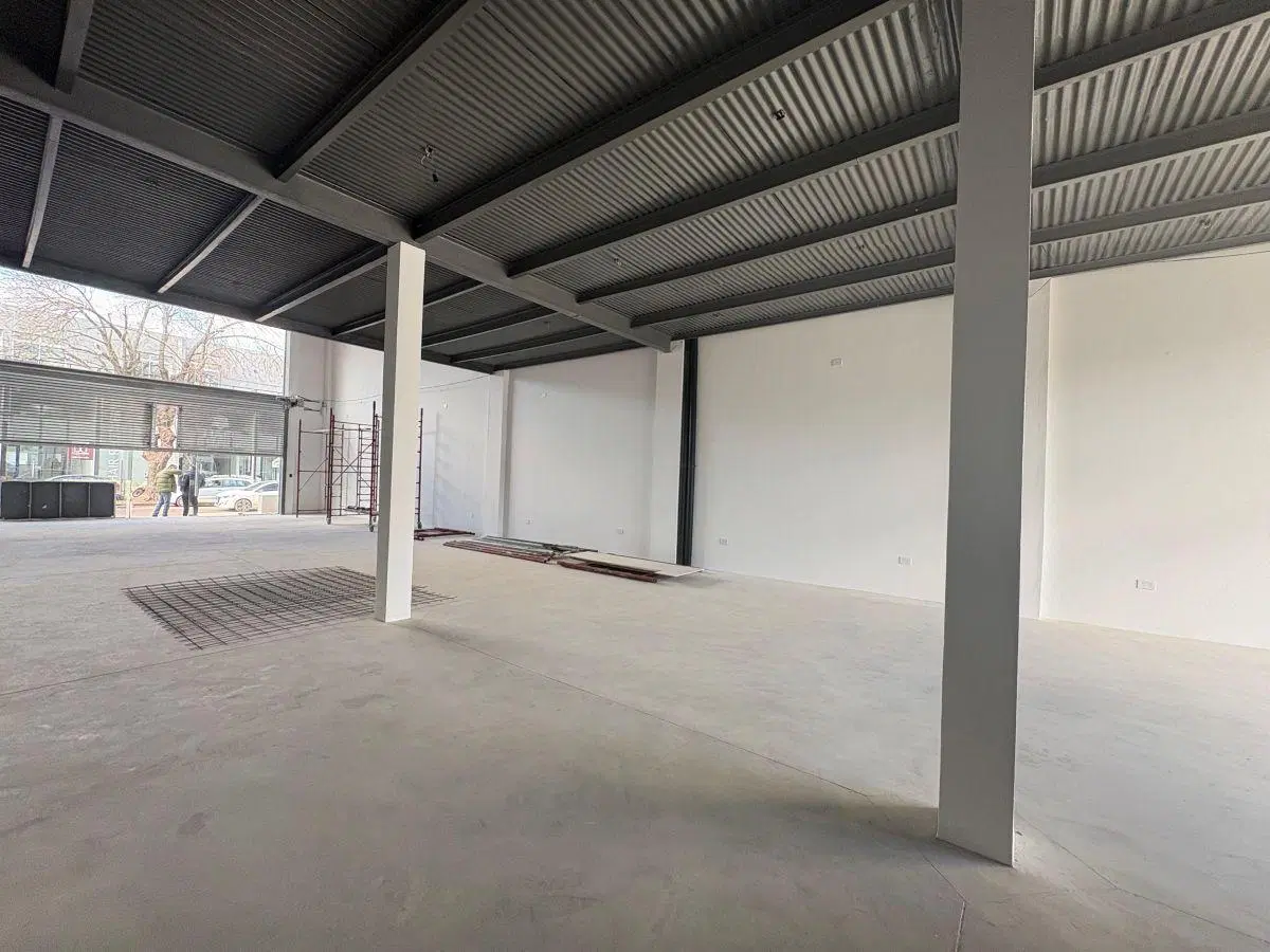 Local en alquiler - 473bis e/ 14A y Diagonal Jorge Bell, City Bell 3
