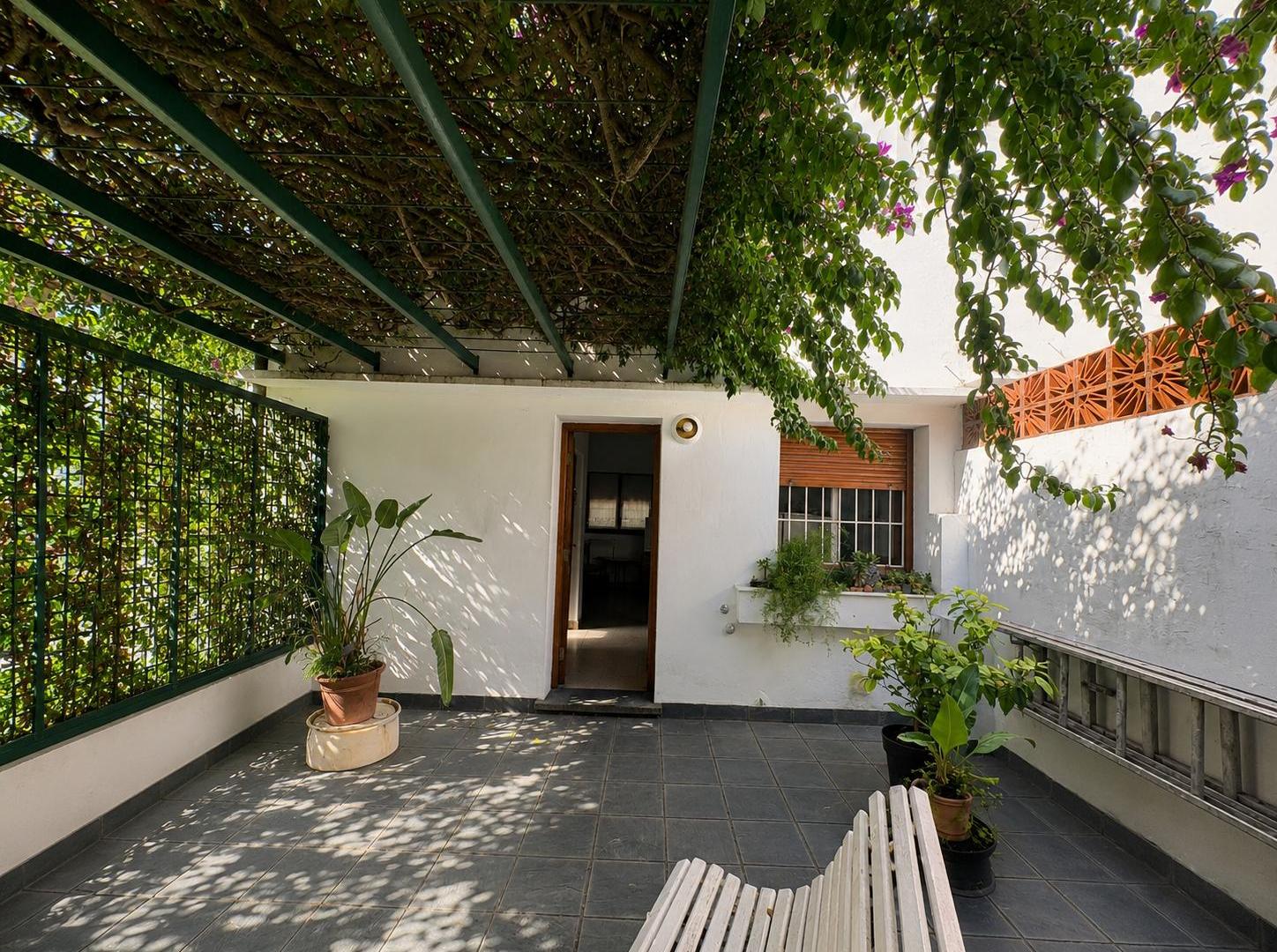 Monoambiente en alquiler- Frente al Parque San Martín, La Plata