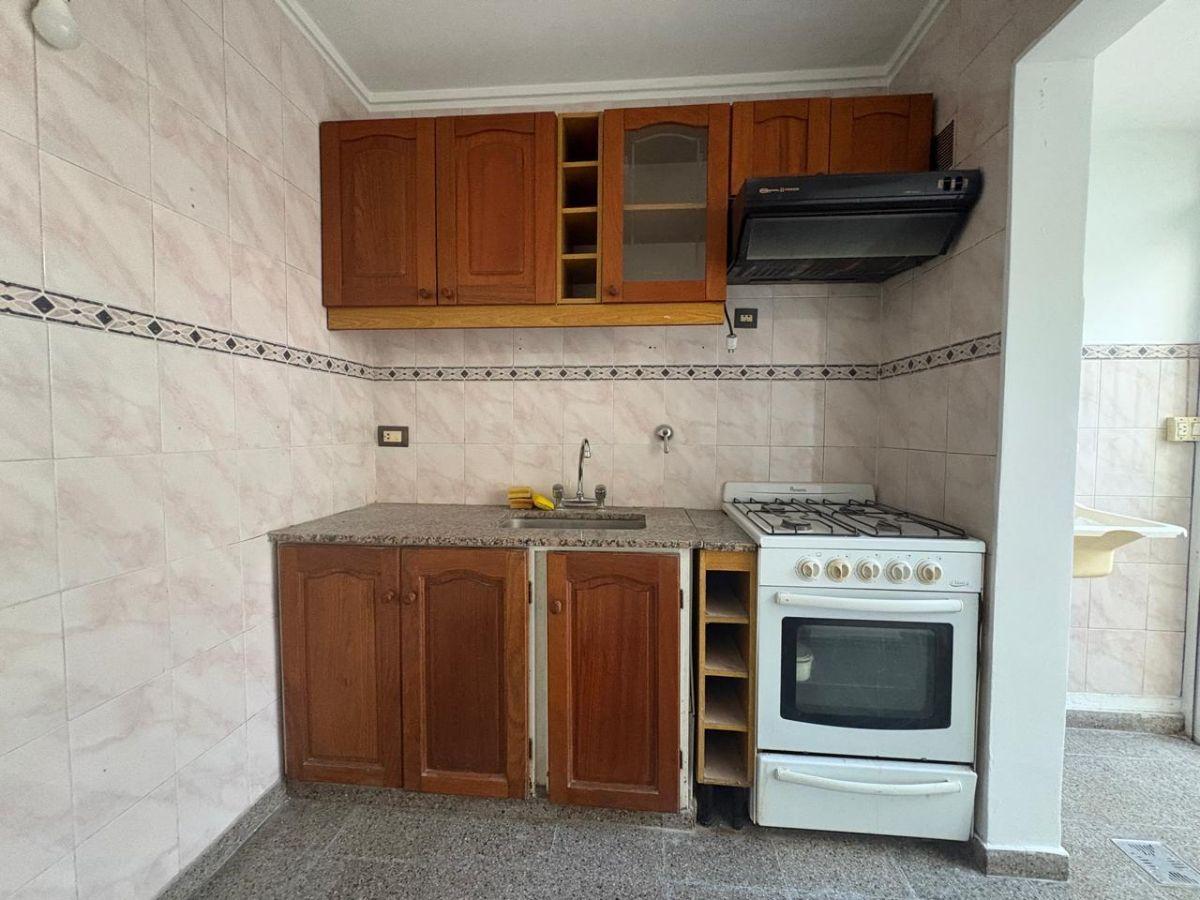 Foto de PH en alquiler- Calle 65 entre 28 y 29, imagen 2