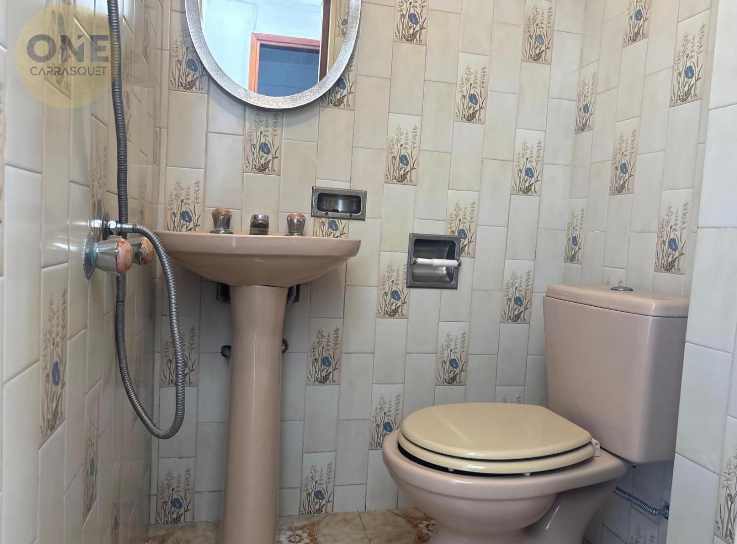 Foto de Casa en venta - Camino Centenario e/ 462 y 464, imagen 4