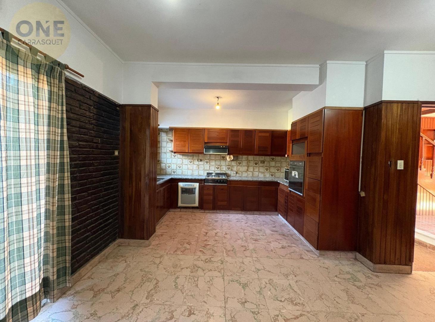 Foto de Casa en venta - Camino Centenario e/ 462 y 464, imagen 2