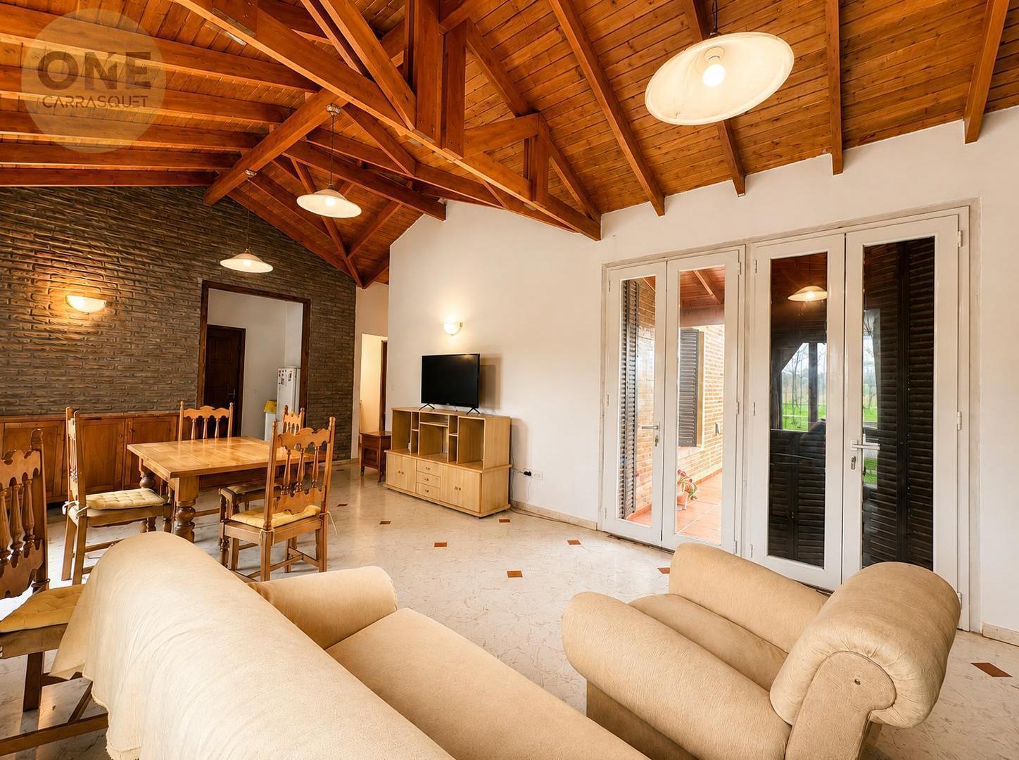Foto de Casa en venta - City Bell, 461 e/ 19 y 20, imagen 2