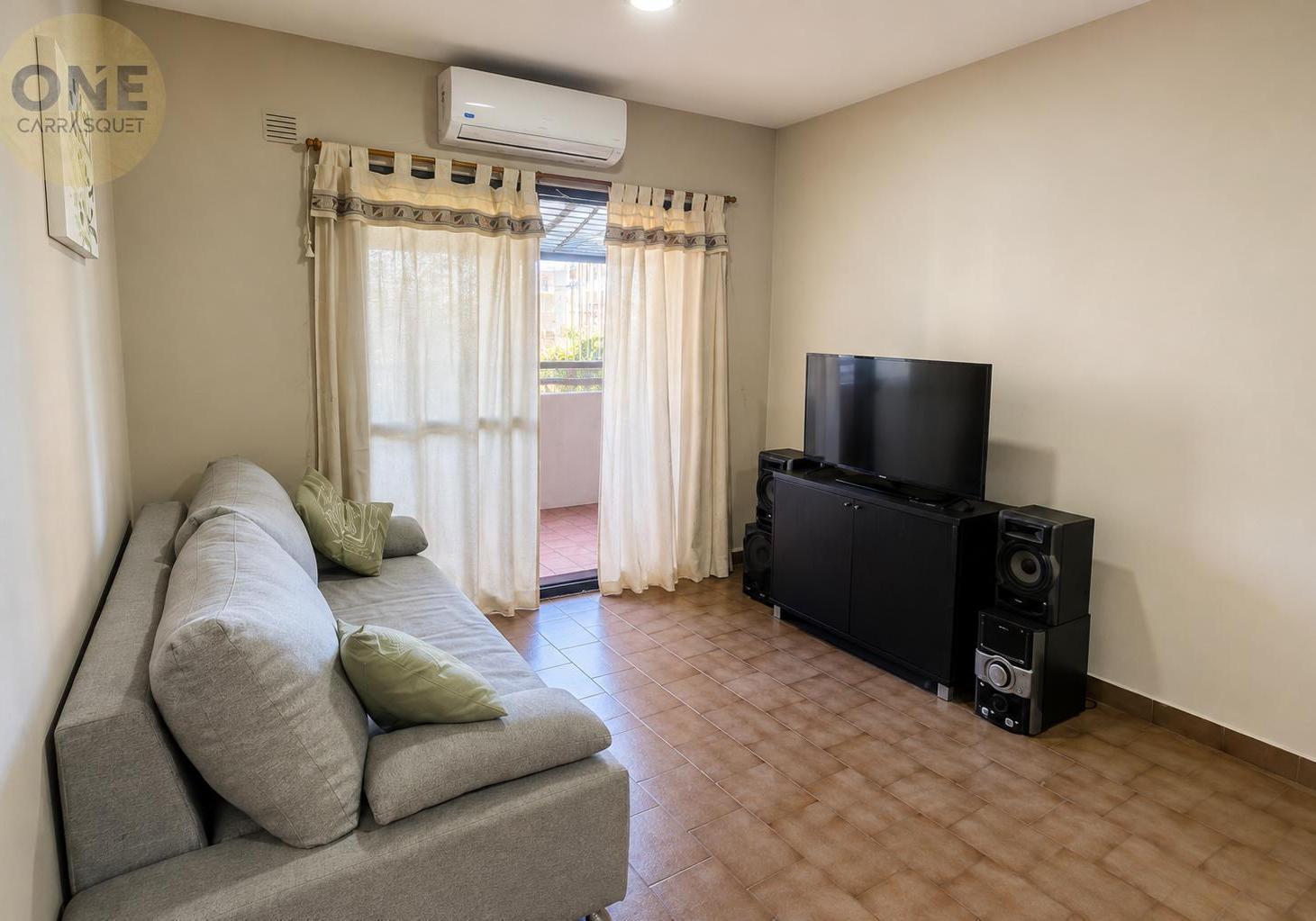 Departamento en Alquiler - 523 e/ 29 y 30