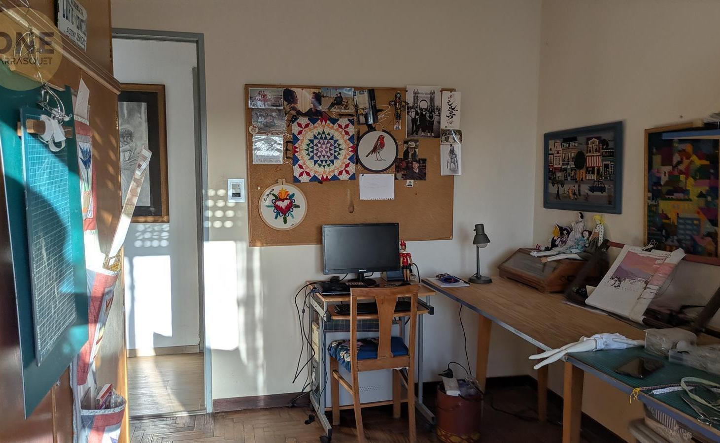 Foto de Departamento de 2 dormitorios al frente, con balcón pasante - La Plata, imagen 5