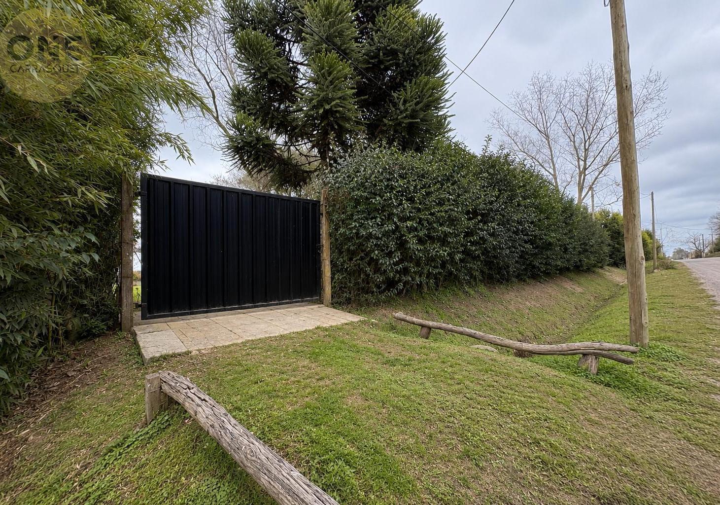 Foto de Casa en venta - Calle 30 entre 705 y 706, imagen 1