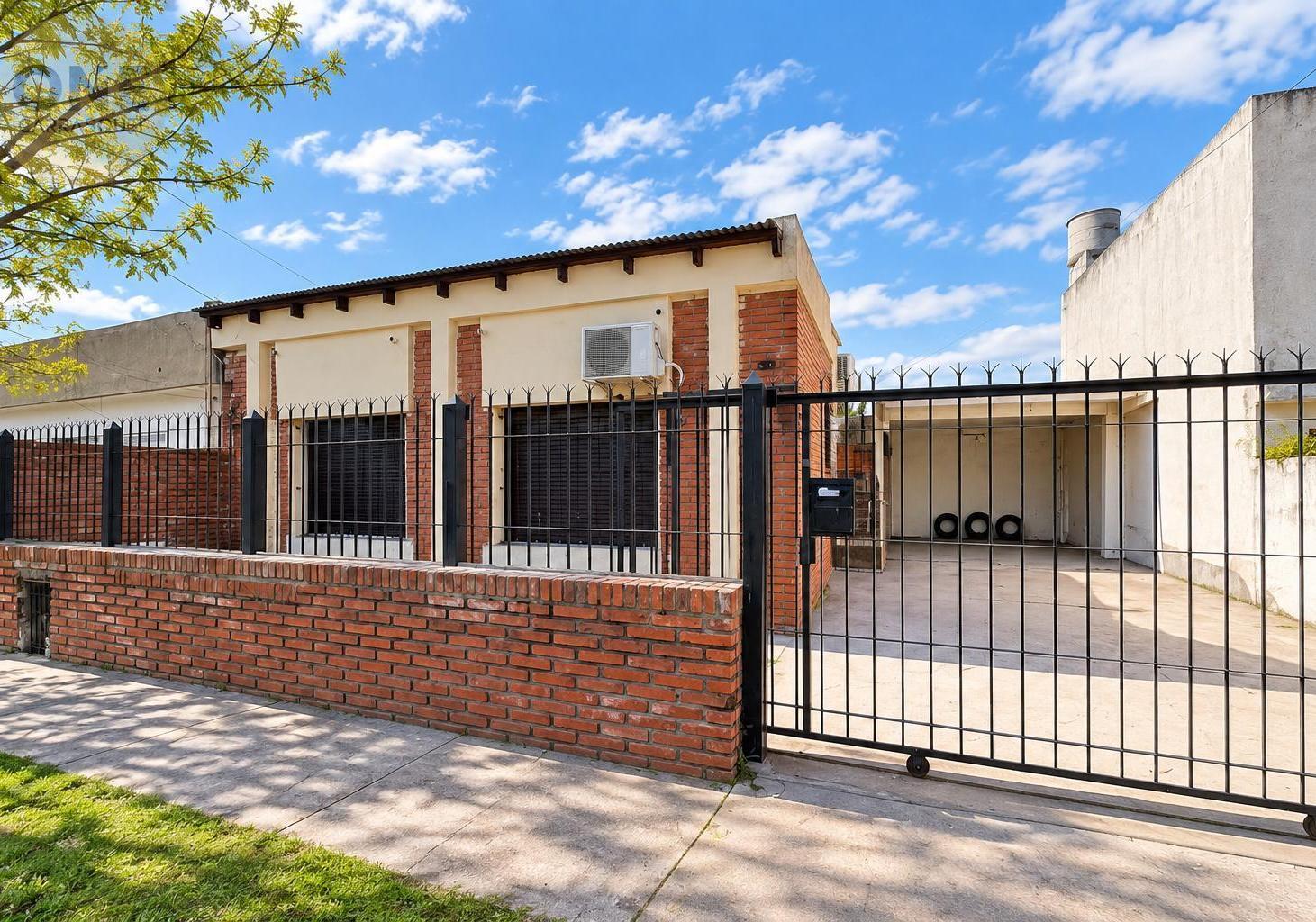 Foto de Casa en venta - 15 bis e/ 528 y 529, imagen 2