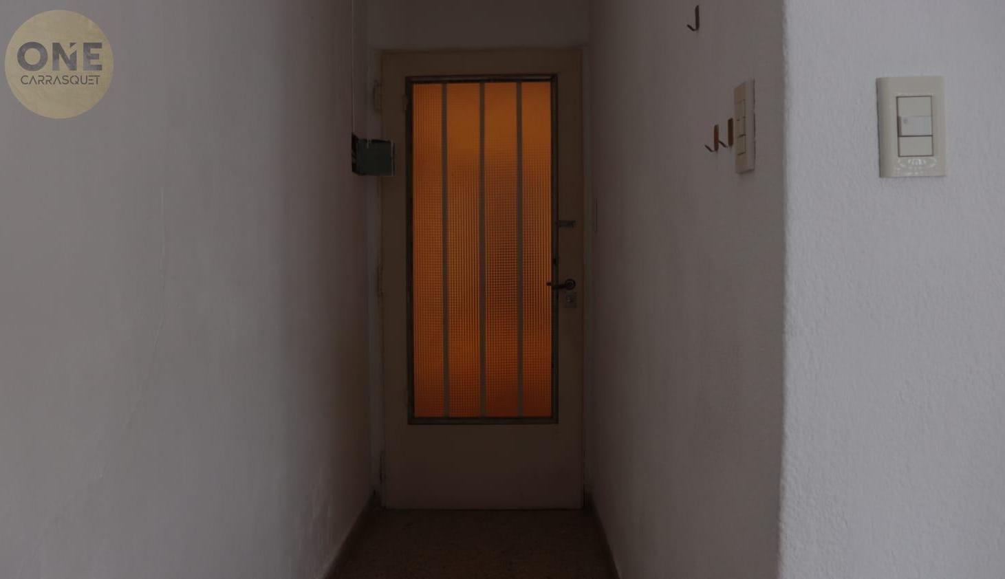 Foto de Oportunidad de departamento en alquiler en casco de La Plata, imagen 1