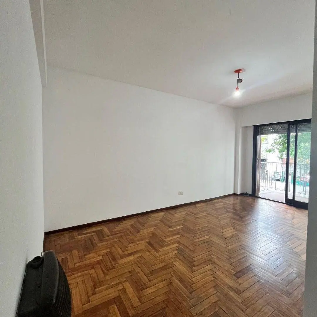 Departamento 2 ambientes. | Av. Directorio al 2700 5