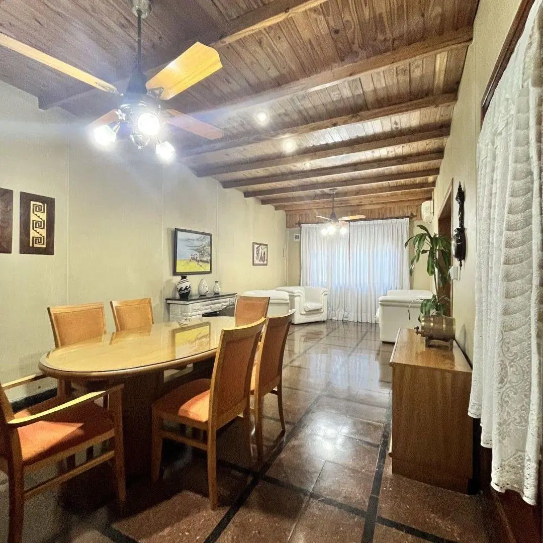 Casa 4 ambientes. | Evaristo Carriego al 1100 5