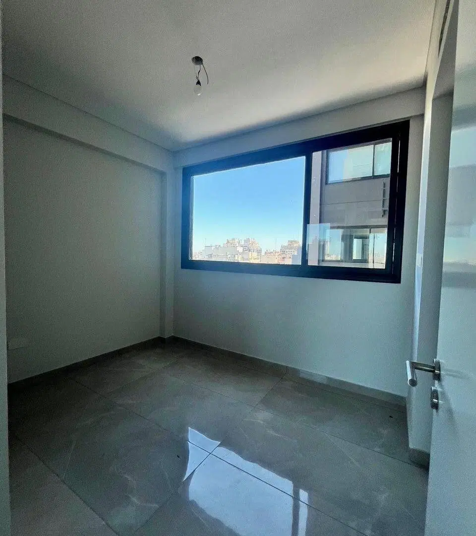 Departamento 3 ambientes. | Av. Juan Bautista Alberdi al 2400 4