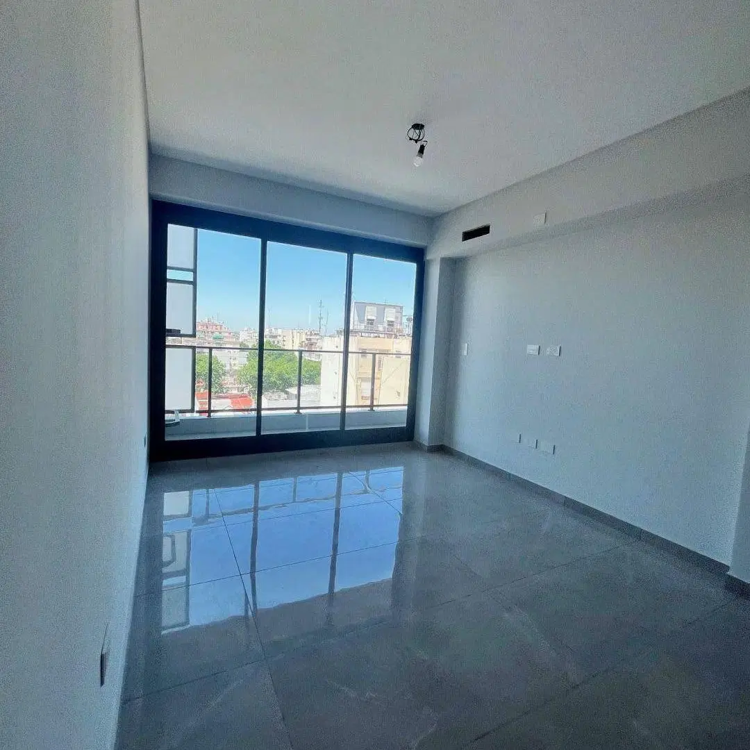 Departamento 3 ambientes. | Av. Juan Bautista Alberdi al 2400 3