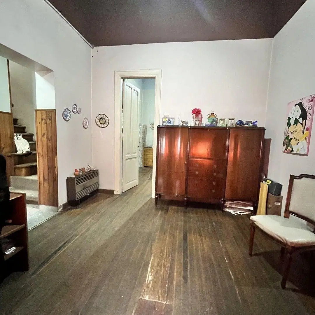Casa 4 ambientes. | Evaristo Carriego al 1000 1