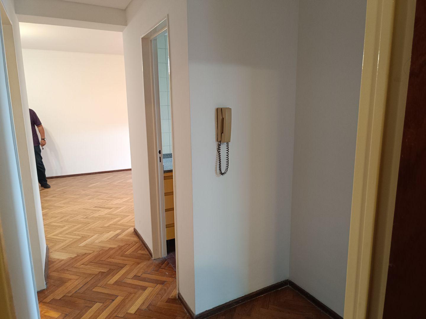 Foto de Departamento 3 ambientes. | Av. Belgrano al 1100, imagen 5