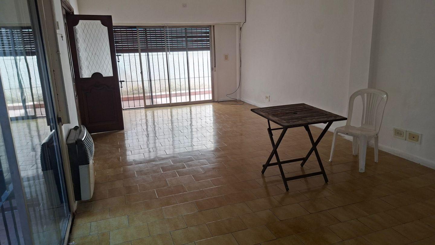 Foto de Casa 5 ambientes 3 dormitorios. | Combate de Los Pozos al 1000, imagen 5