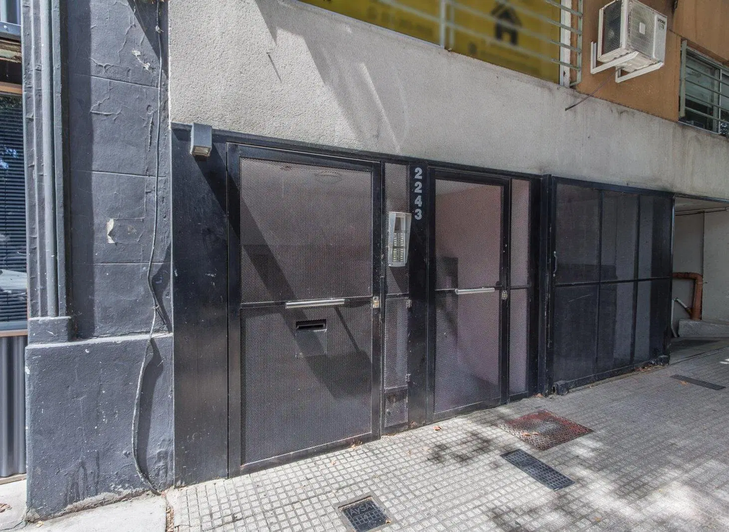 DEPARTAMENTO DOS AMBIENTES CON TERRAZA, COCHERA VILLA DEL PARQUE 2