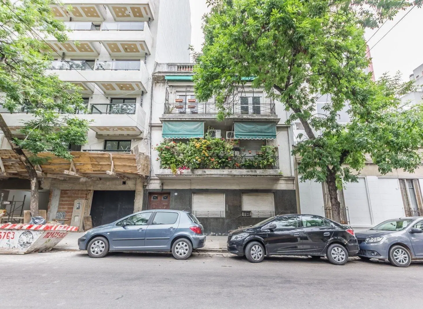 DEPARTAMENTO PH  3 ambientes  con escritorio balcón y TERRAZA SIN EXPENSAS VENTA VILLA CRESPO 5