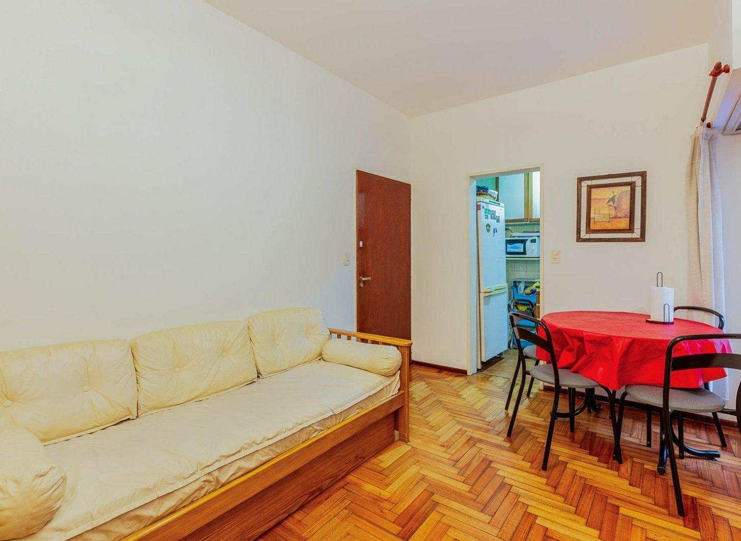 Departamento 2 ambientes con patio en Villa Crespo