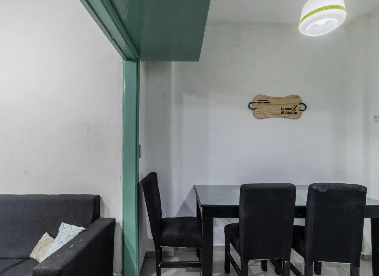 PH EN VENTA 2 AMBIENTES EN FLORES SIN EXPENSAS CON PATIO 3