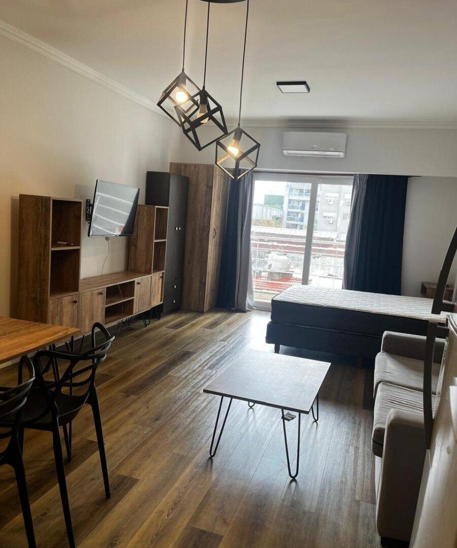 Foto de DEPARTAMENTO MONOAMBIENTE CON BALCON EN ALQUILER CABALLITO, imagen 1