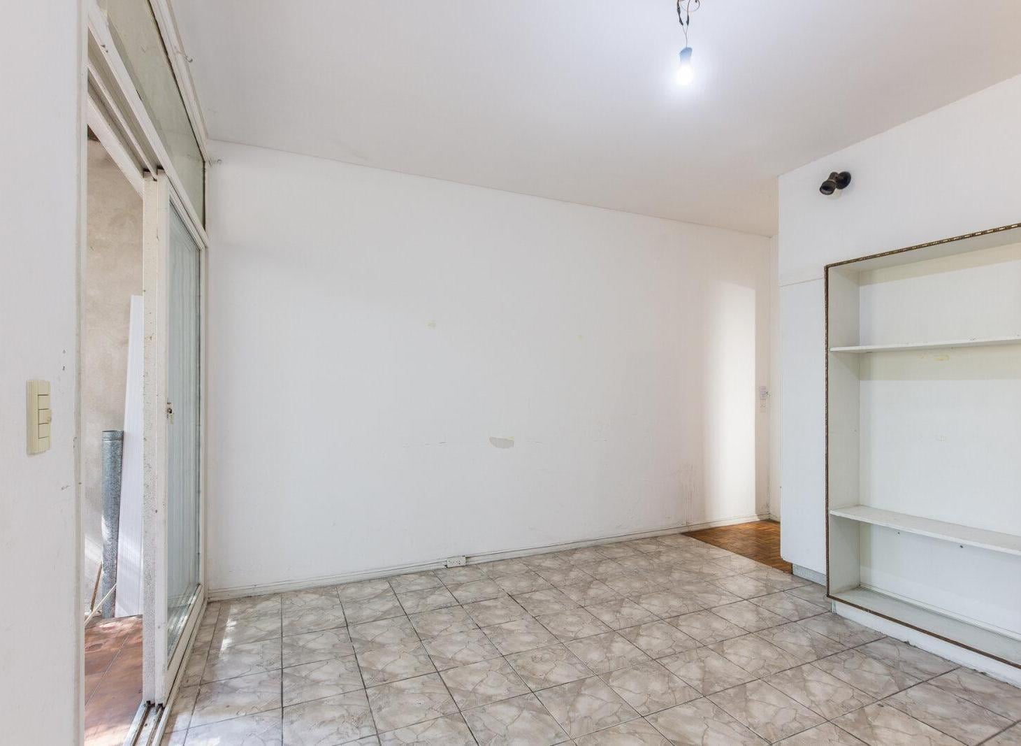 Foto de MONOAMBEINTE DIVISIBLE EN VENTA C/ ESPACIO GUARDACOCHE - VILLA SANTA, imagen 1