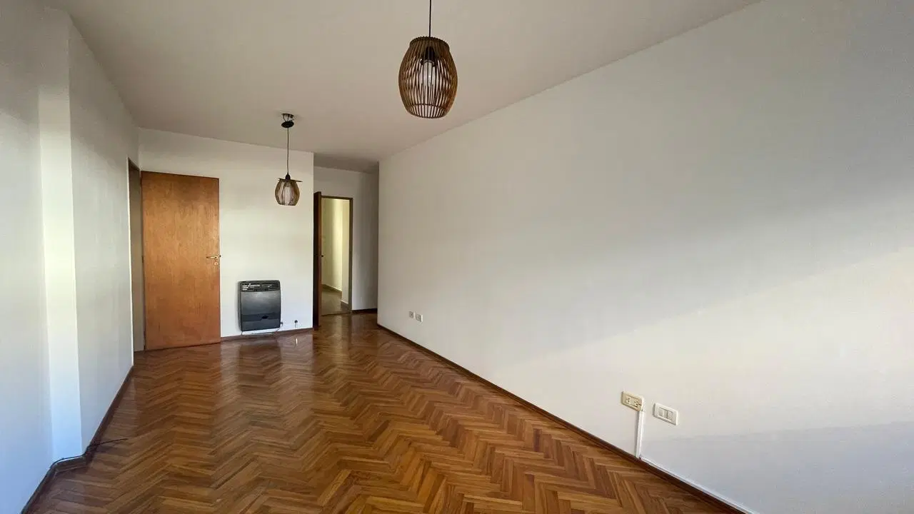 DEPARTAMENTO EN ALQUILER EN ZONA CENTRO DE 2 DORMITORIOS 3