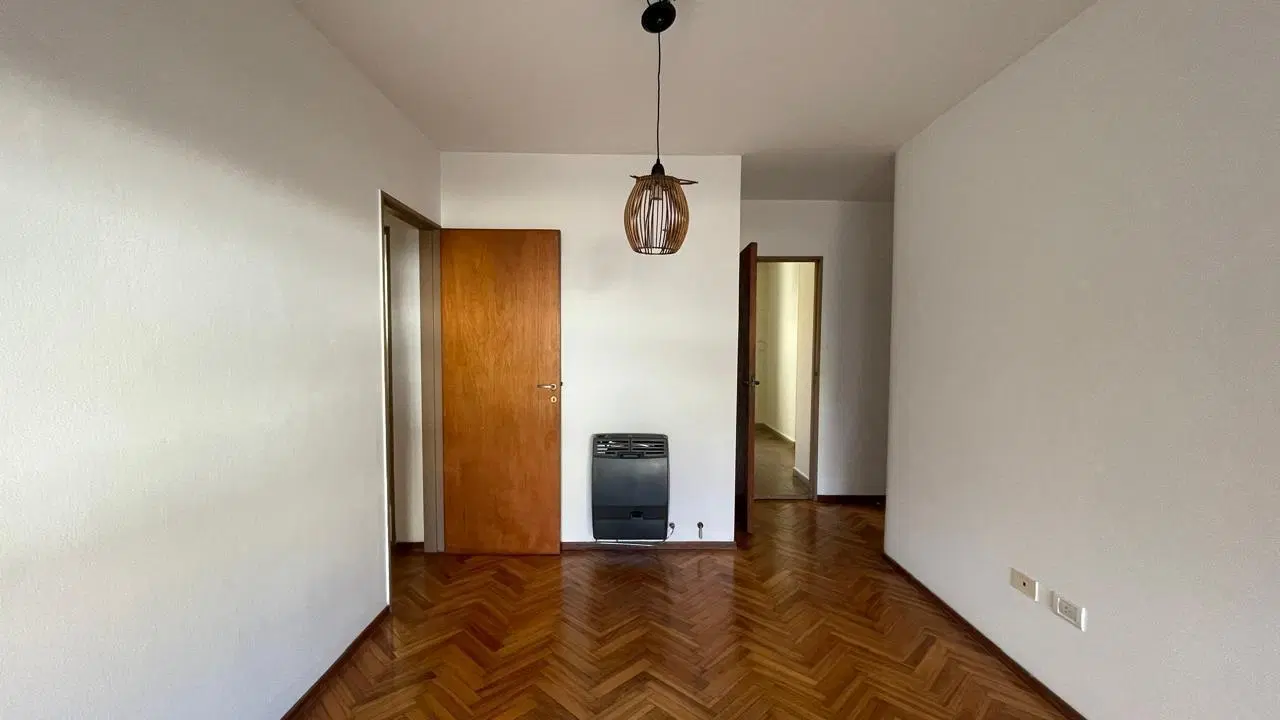 DEPARTAMENTO EN ALQUILER EN ZONA CENTRO DE 2 DORMITORIOS 4